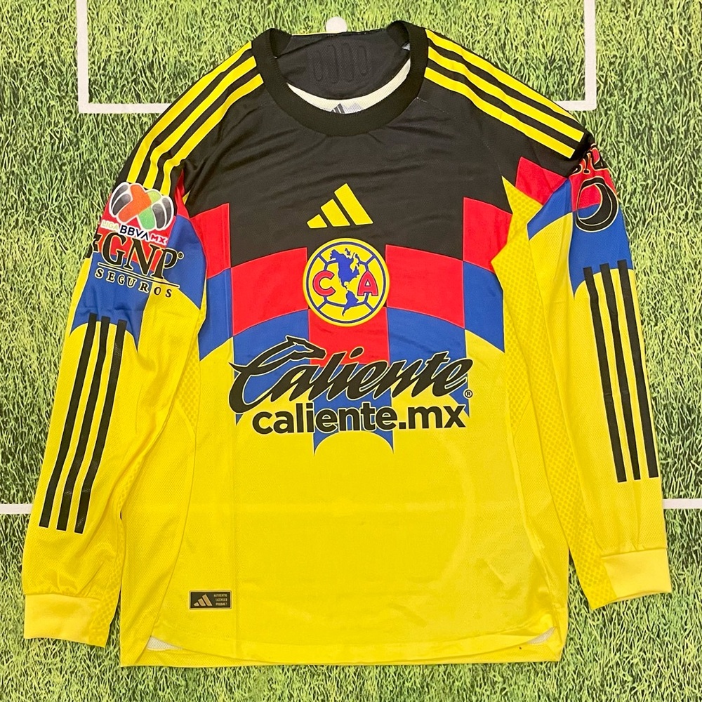 Club América Long Sleeve Soccer Jersey 25-26